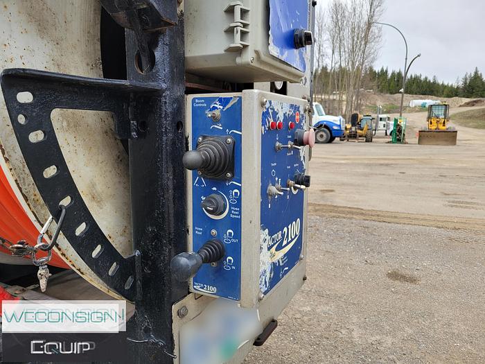 Used 2016 Kenworth T880 Hydro Excavator