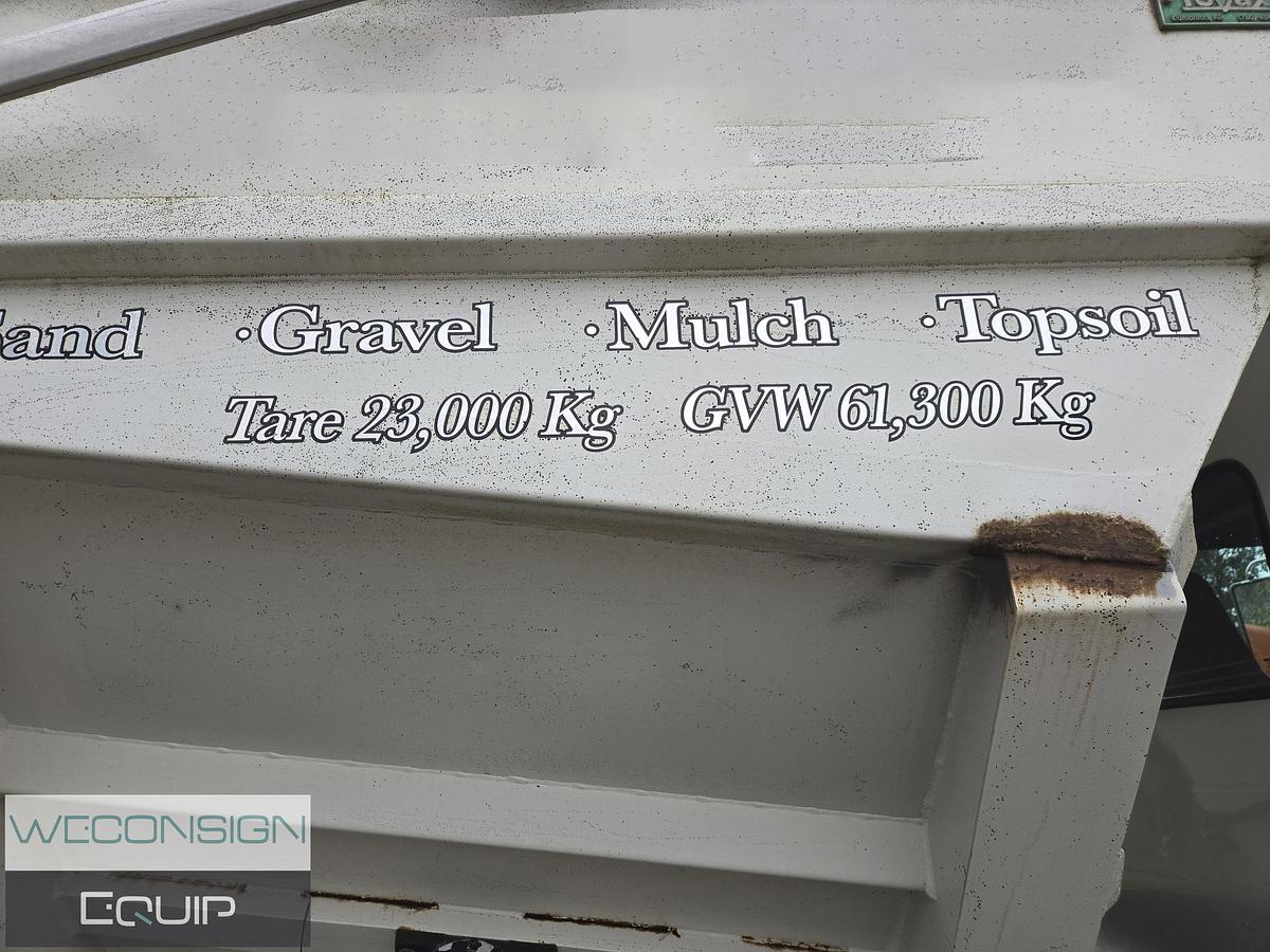 Used 2008 Kenworth T800 Tri Drive Stone Slinger