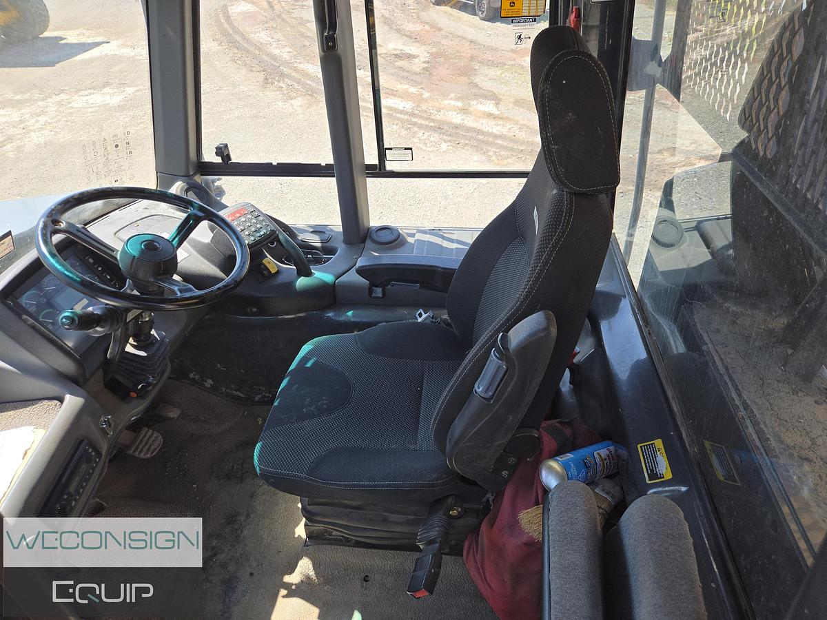 Used RT32 2011 John Deere 300D Articulated Dump Truck