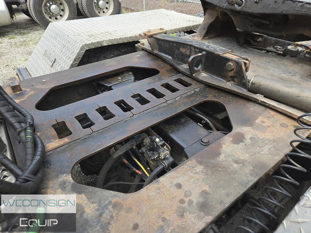 Used T31 2018 Peterbilt 367 TA Truck Tractor