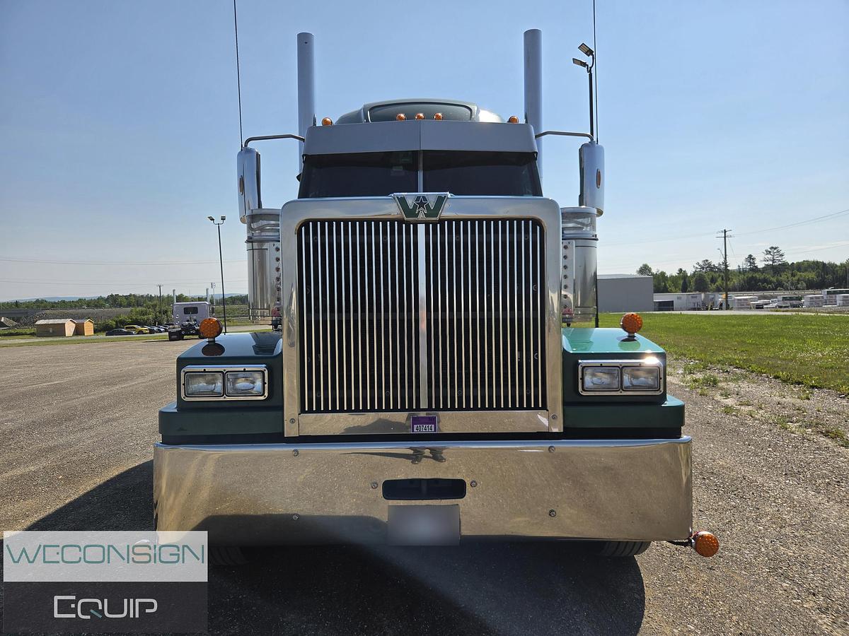 Used 2023 Western Star 4900EX Sleeper Truck Tractor