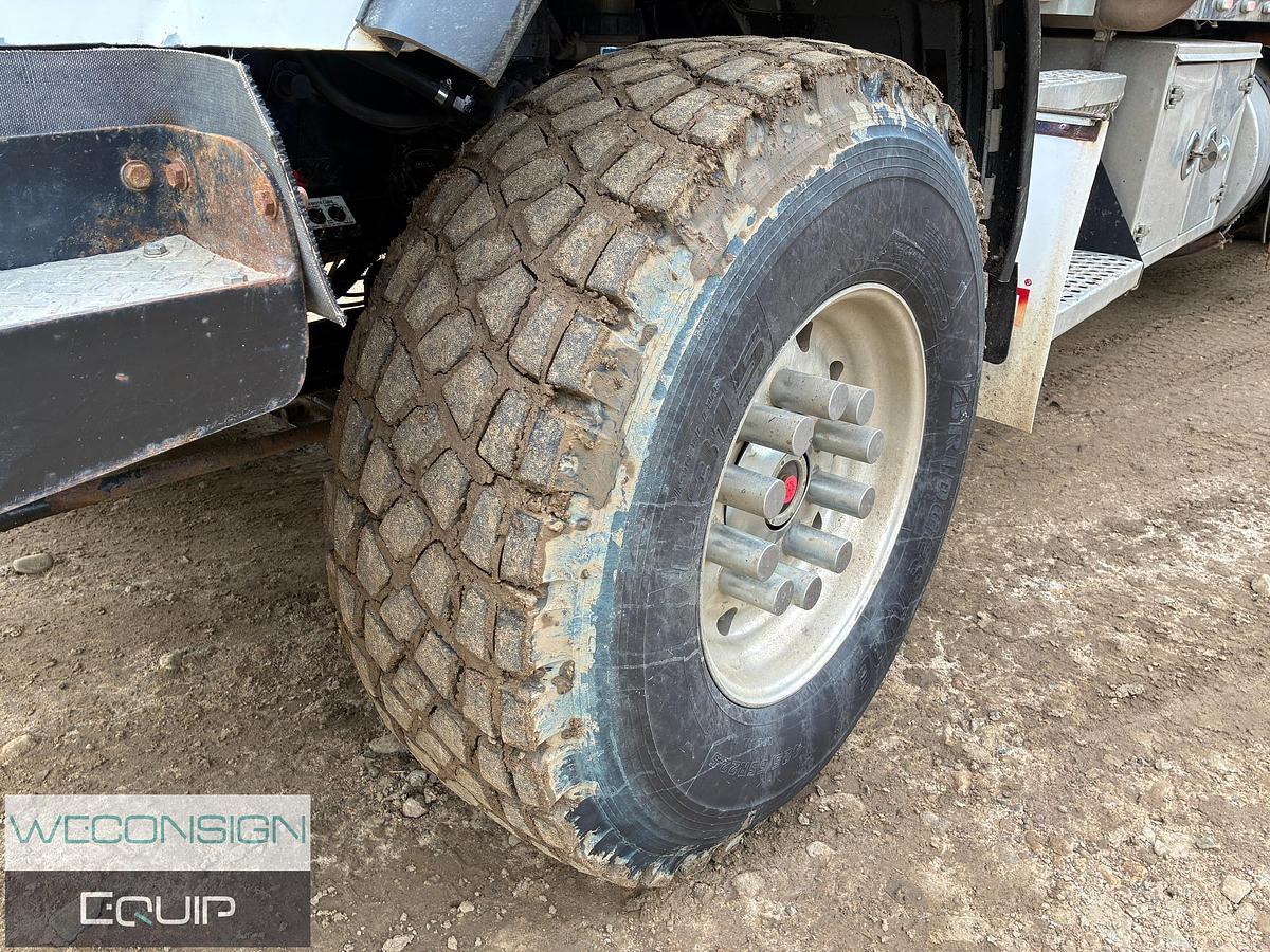 Used 2014 Kenworth C500 Winch Truck