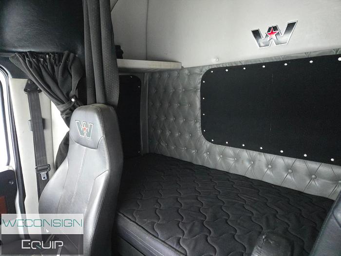 Used 2015 Western Star Tri-Drive Custom Vac Semi Vac