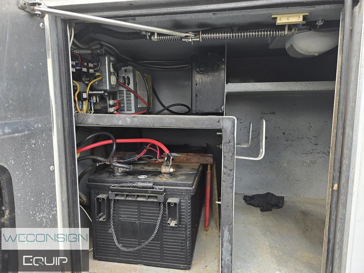 Used 2009 International 4400SBA