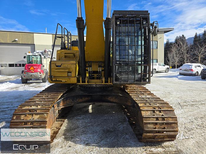 Used 2017 CAT 330FL Excavator