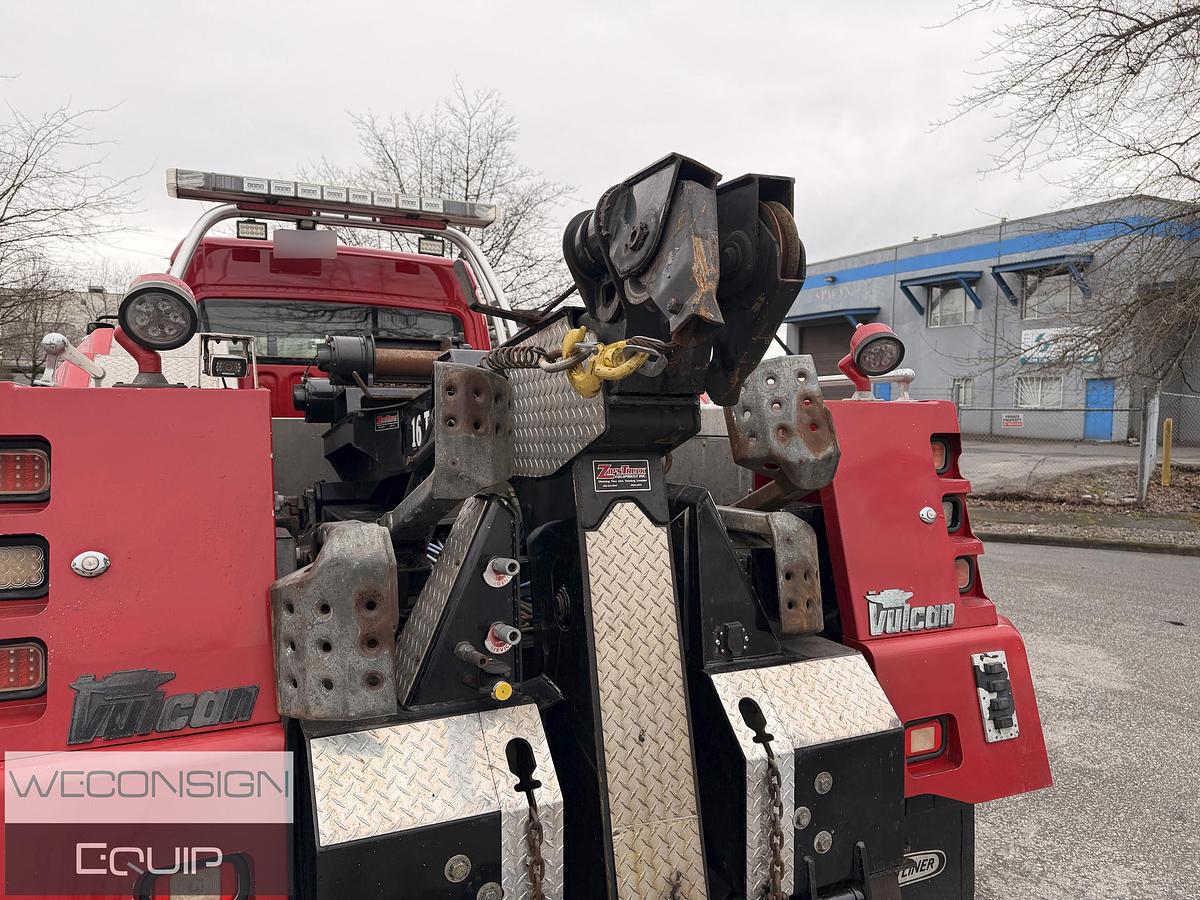 Used 2014 Freightliner M2106 Tow Truck/ Wrecker Truck