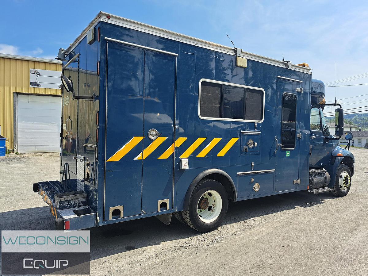 Used 2010 International 4300SBA Service and Mechanic Trucks