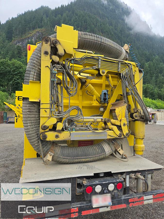 Used 2017 Kenworth T800 Tandem Axle Air Vac