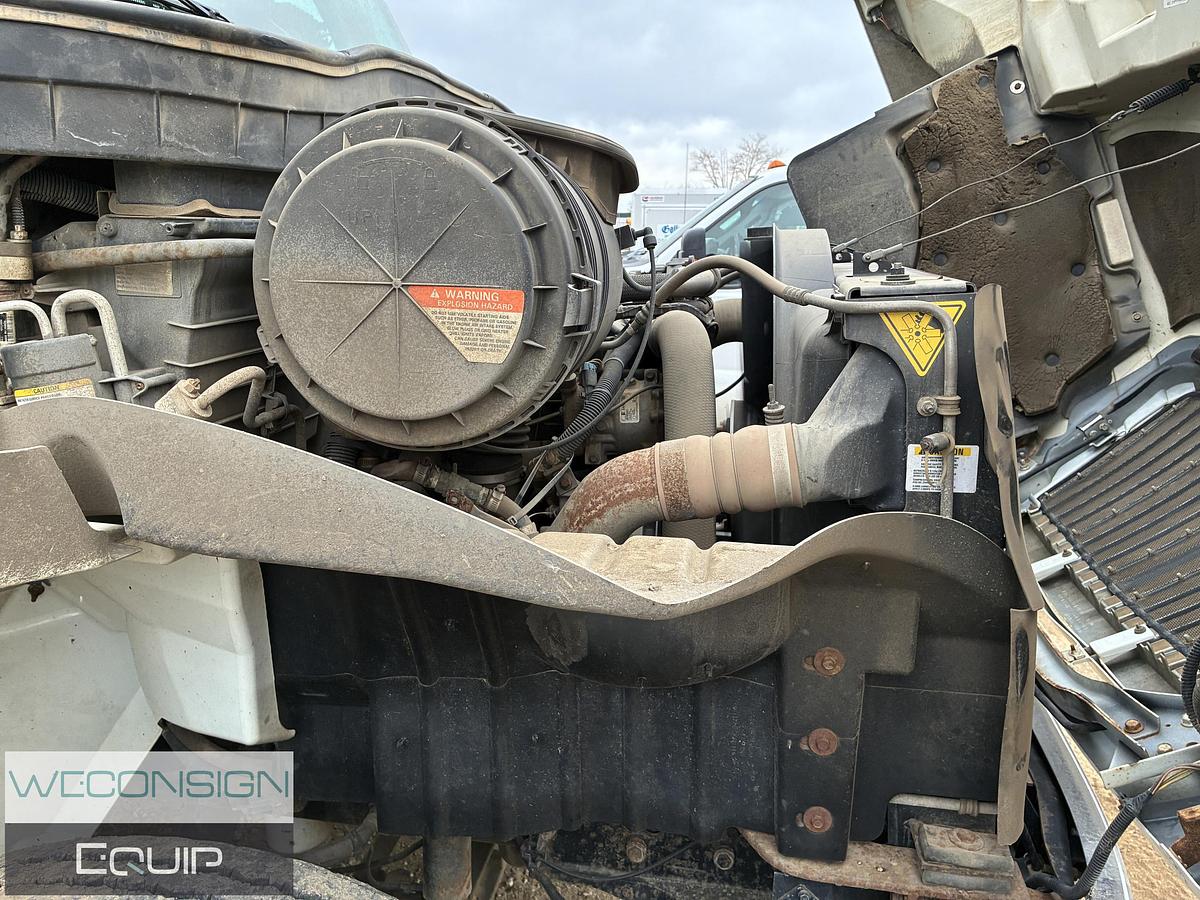 Used 2009 International 4400SBA 4x2 Vacuum Truck