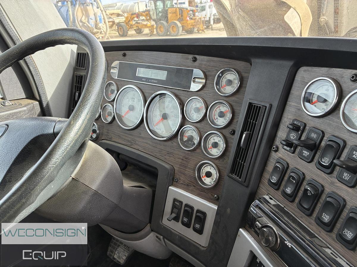 Used 2011 Freightliner Coronado SD Fuel and Lube Truck