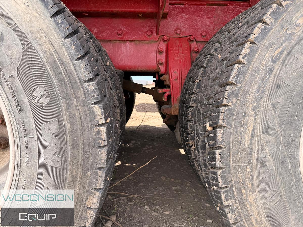 Used 2004 Peterbilt 378 Tandem Winch Truck