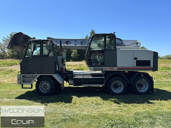 Used 2007 Gradall XL4100III 6X4 Excavator 