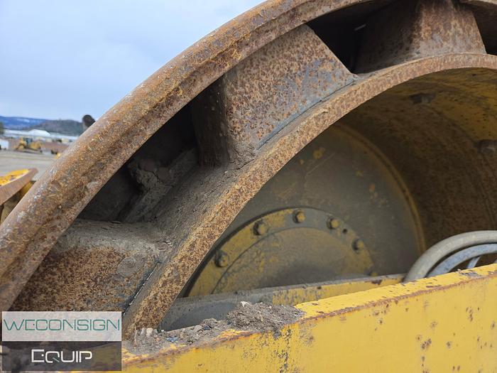 Used 2014 Sakai SV540T 84" Compactor