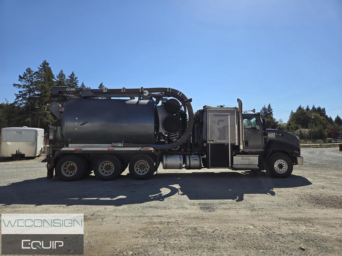 Used 2015 CAT Hydro Excavator