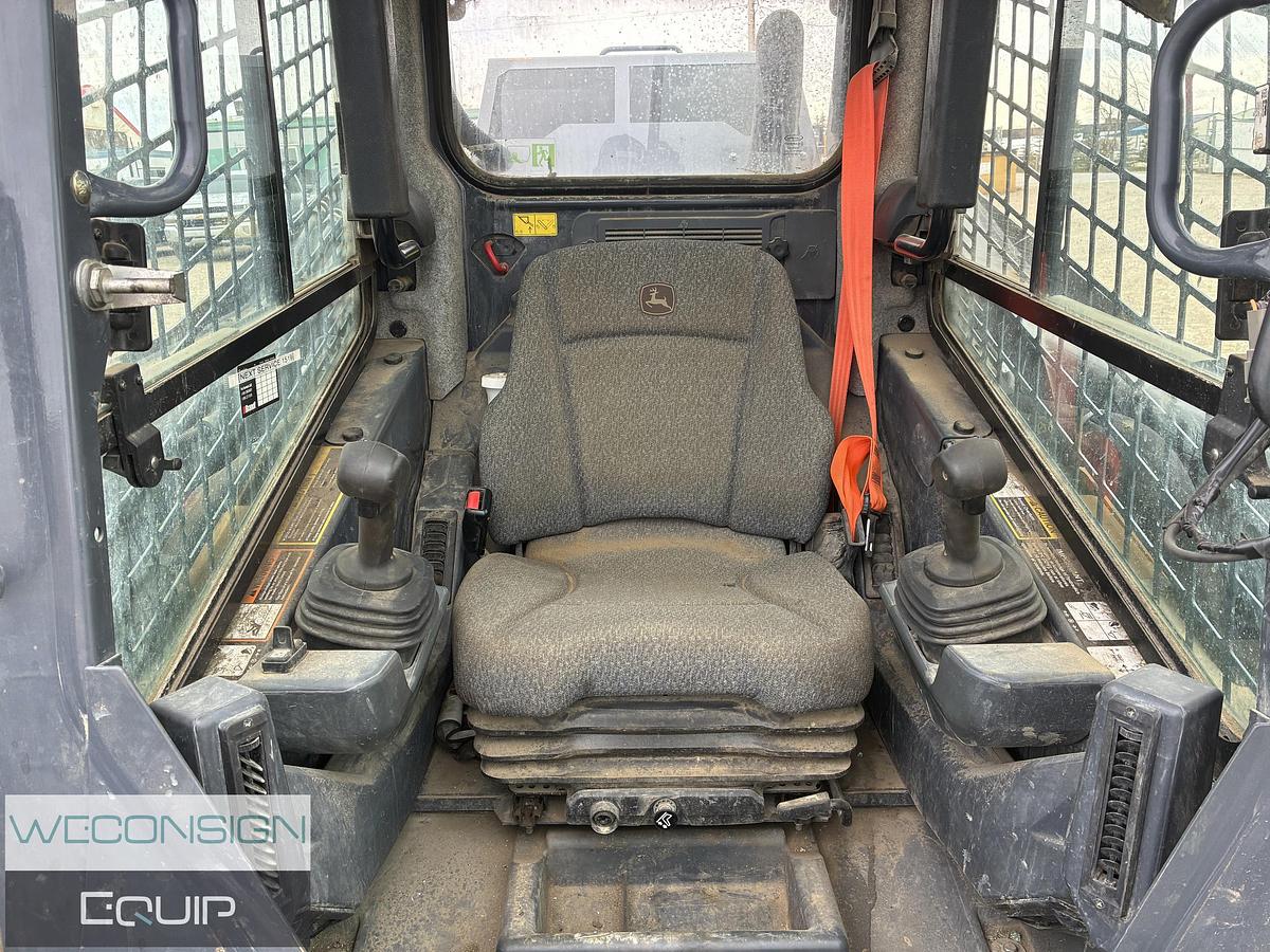 Used John Deere 324G Skid Steer