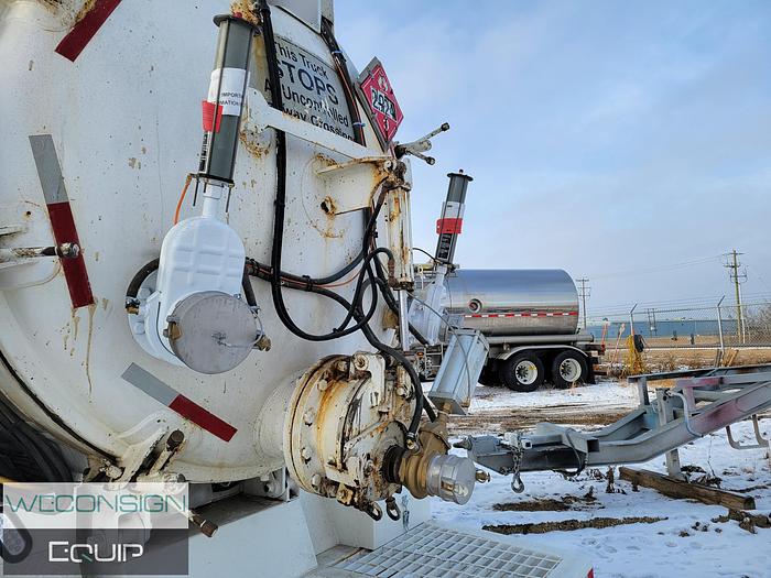 Used 2013 Western Star 4900 SB DOT Vacuum