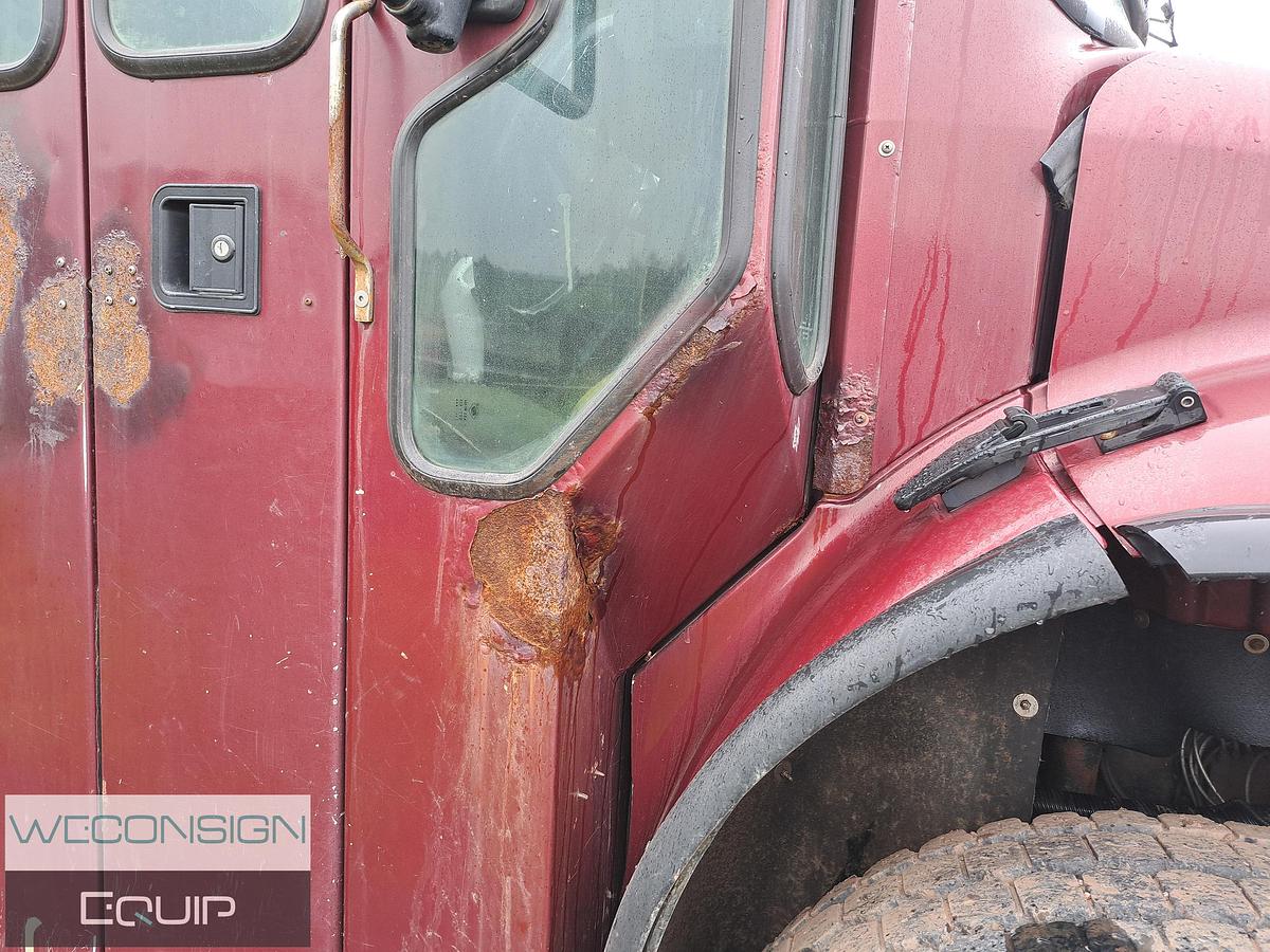 Used 2014 Freightliner M2 106 Sideload Refuse Unit