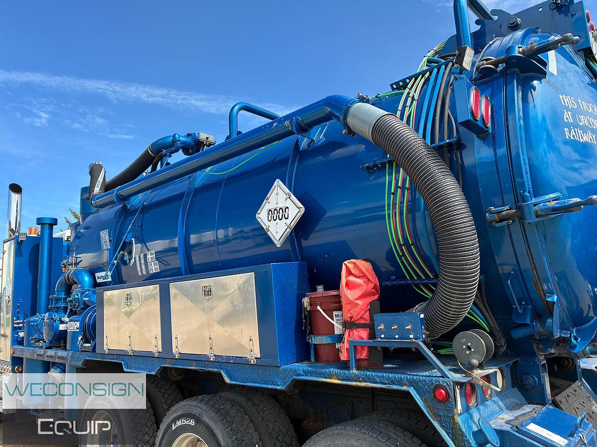 Used 2002 Kenworth W900 Combo Vac Truck