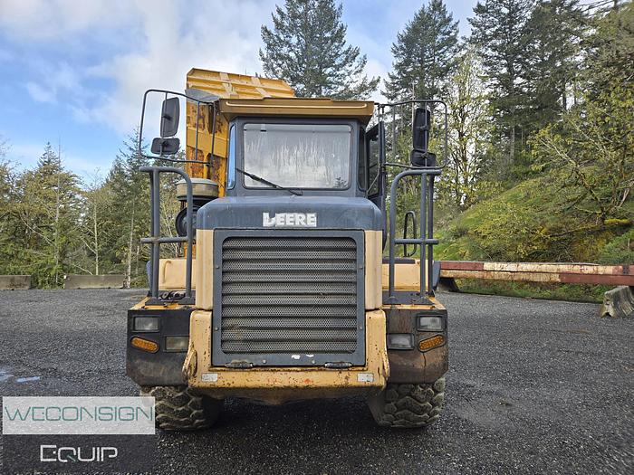 Used 2002 John Deere 250C