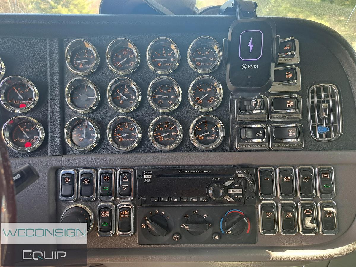 Used 2021 Peterbilt 389