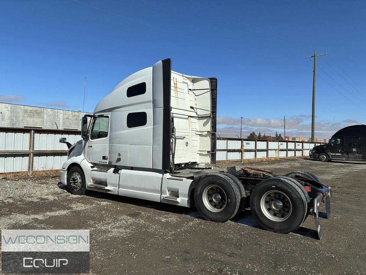Used 2020 Volvo VNL 760 Sleeper Truck Tractor