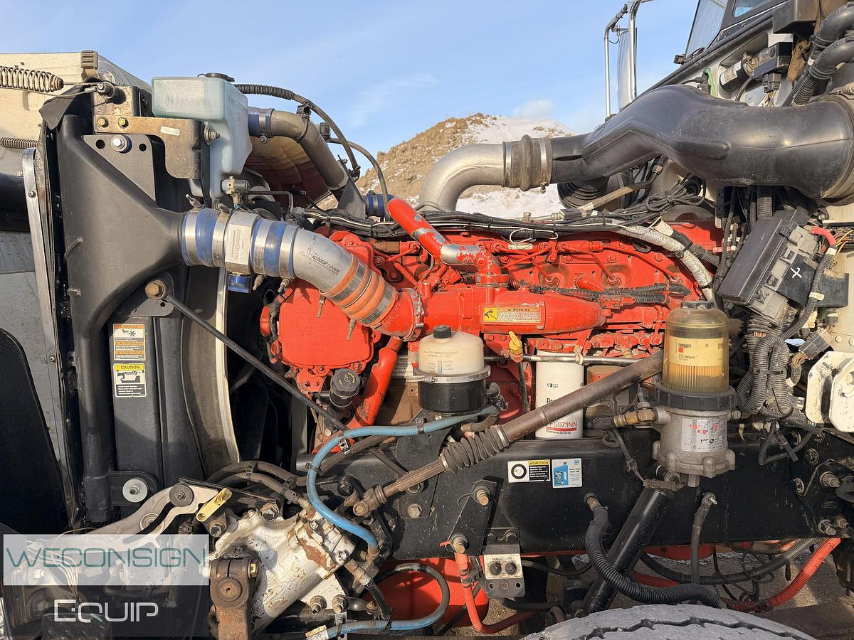 Used 2015 Peterbilt 367