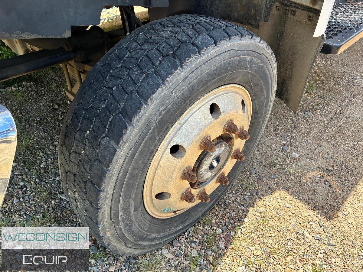 Used 2006 GMC 5500 Flat Bed Truck