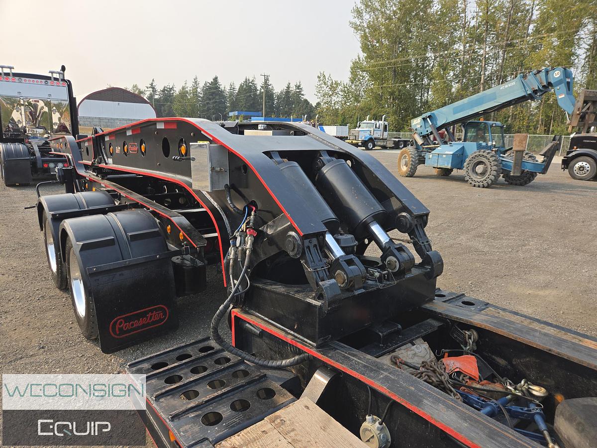 Used 2023 Pacesetter 60T 9 Axle Lowbed Combination