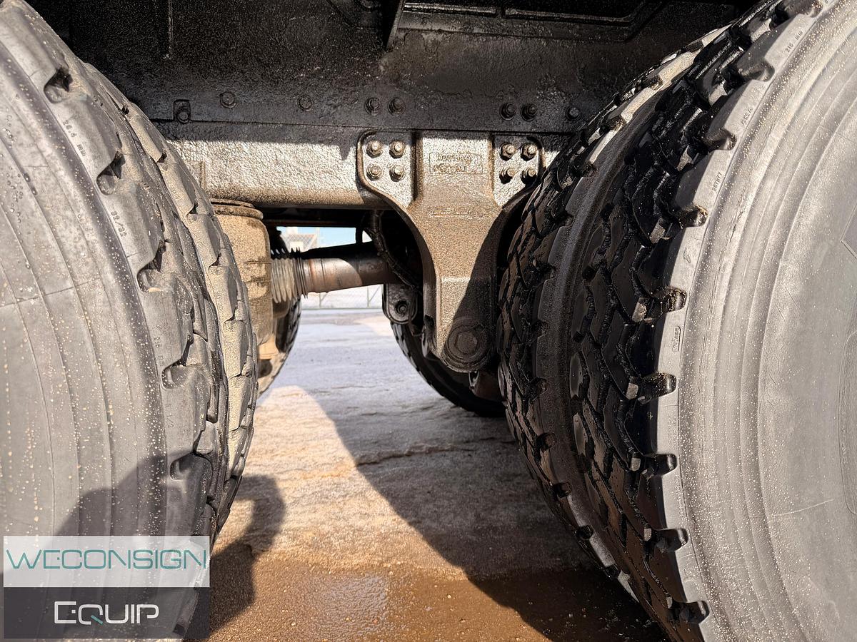 Used 2014 Kenworth C500B 45 Ton Picker Truck