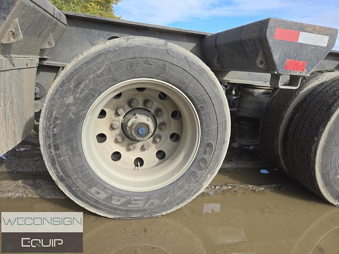 Used 2012 K-Line 8/10 Axle 60T HRGN Combo