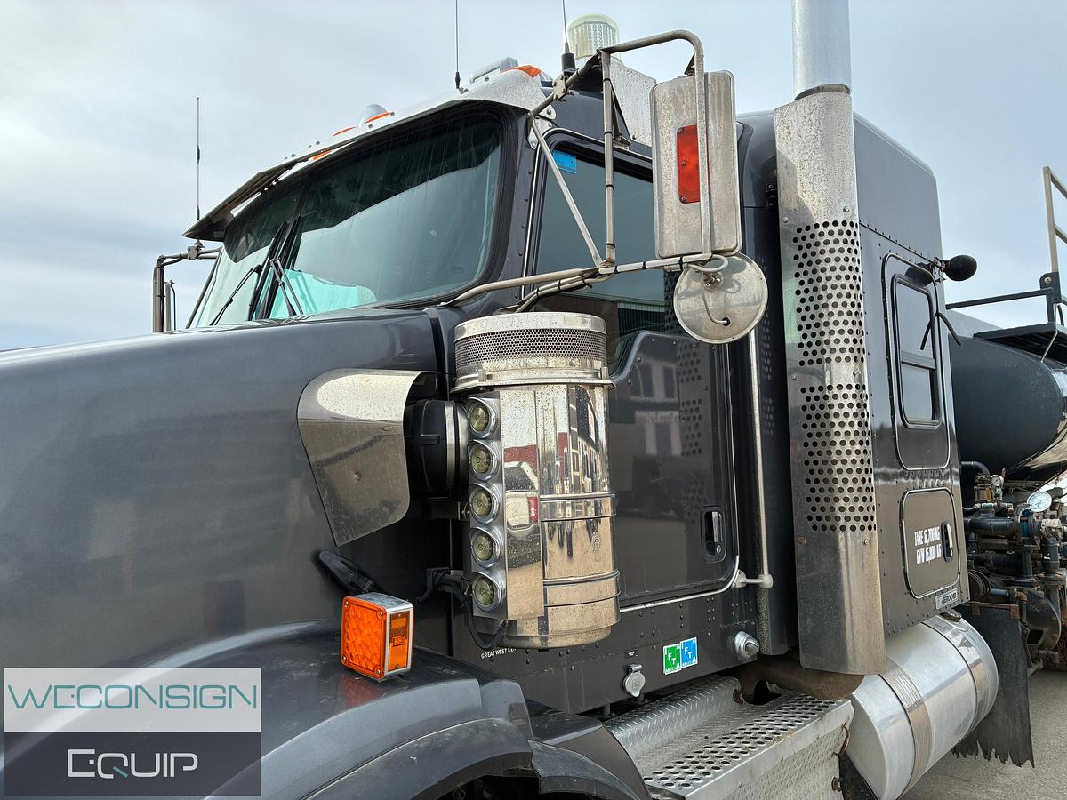 Used 2014 Kenworth T800