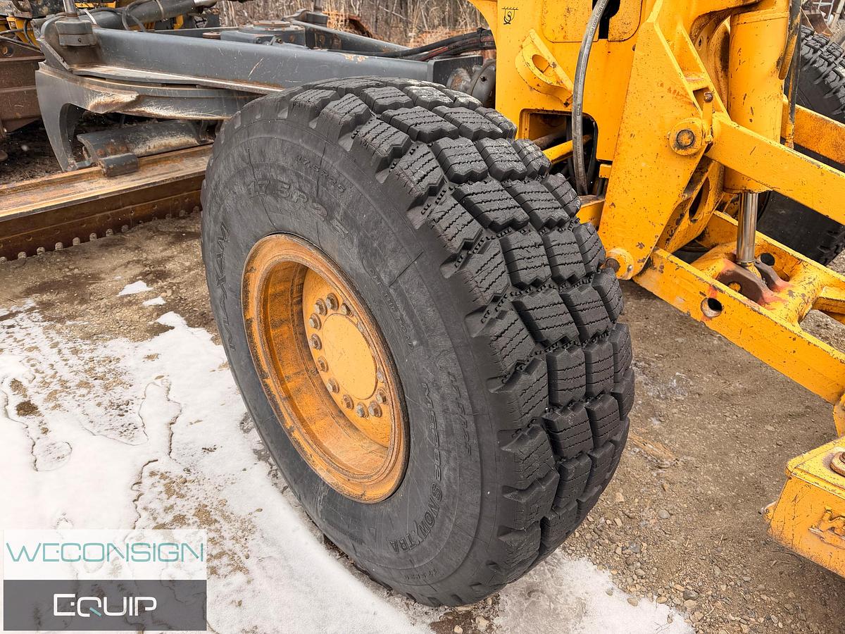 Used 2006 John Deere 872 Grader