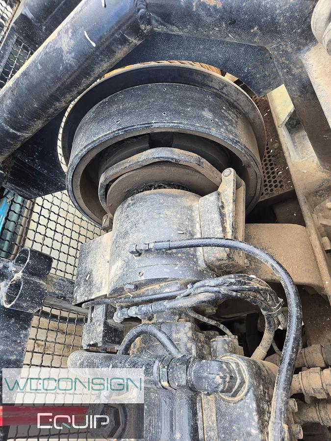Used 2013 Kenworth T800 Winch Truck