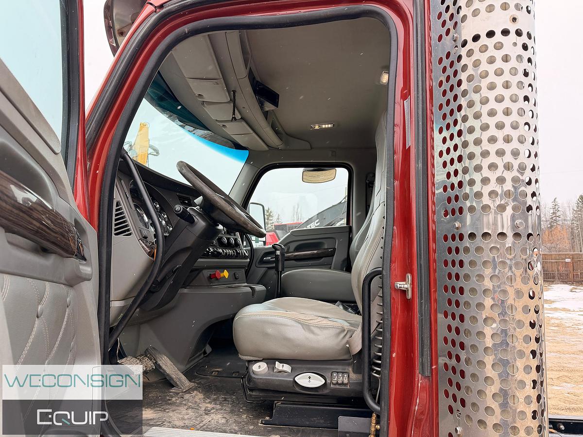 Used 2018 Kenworth T880