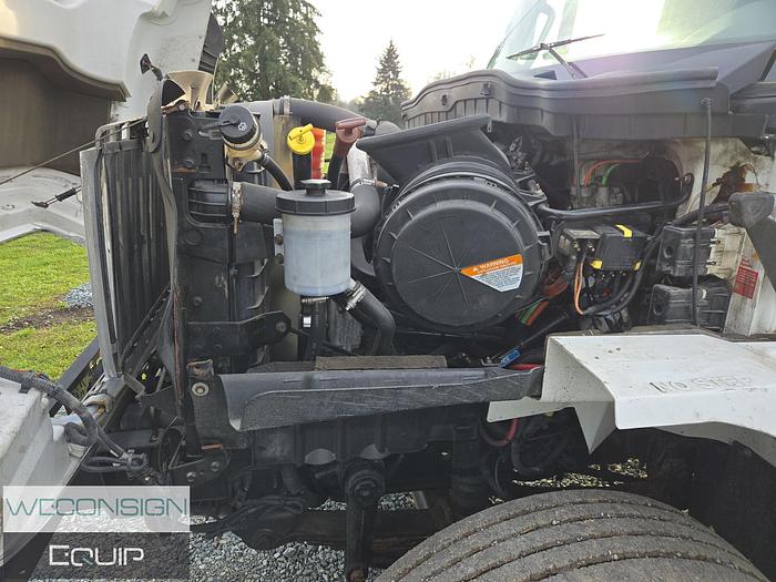 Used 2016 International 7400SBA Sander/ Dump Truck