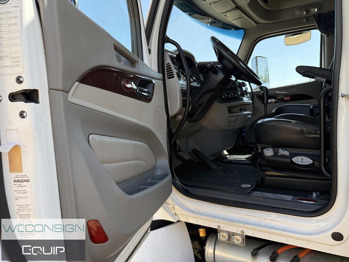 Used 2018 Peterbilt 567