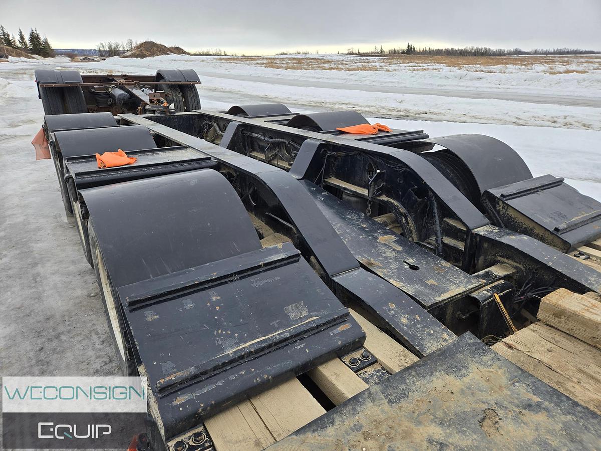 Used 2014 Pacesetter 55T 9 Axle Lowbed/Lowboy Trailer Combination