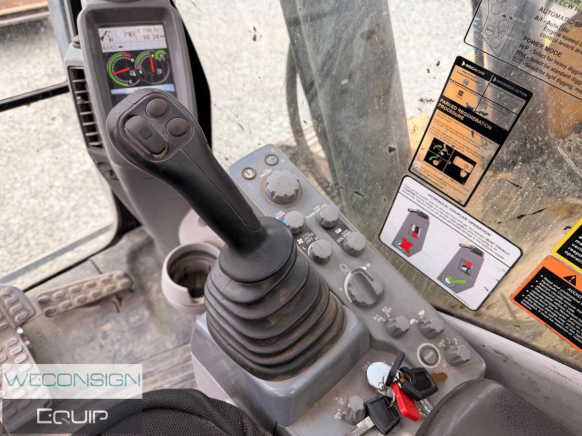 Used 2019 John Deere 245G Excavator