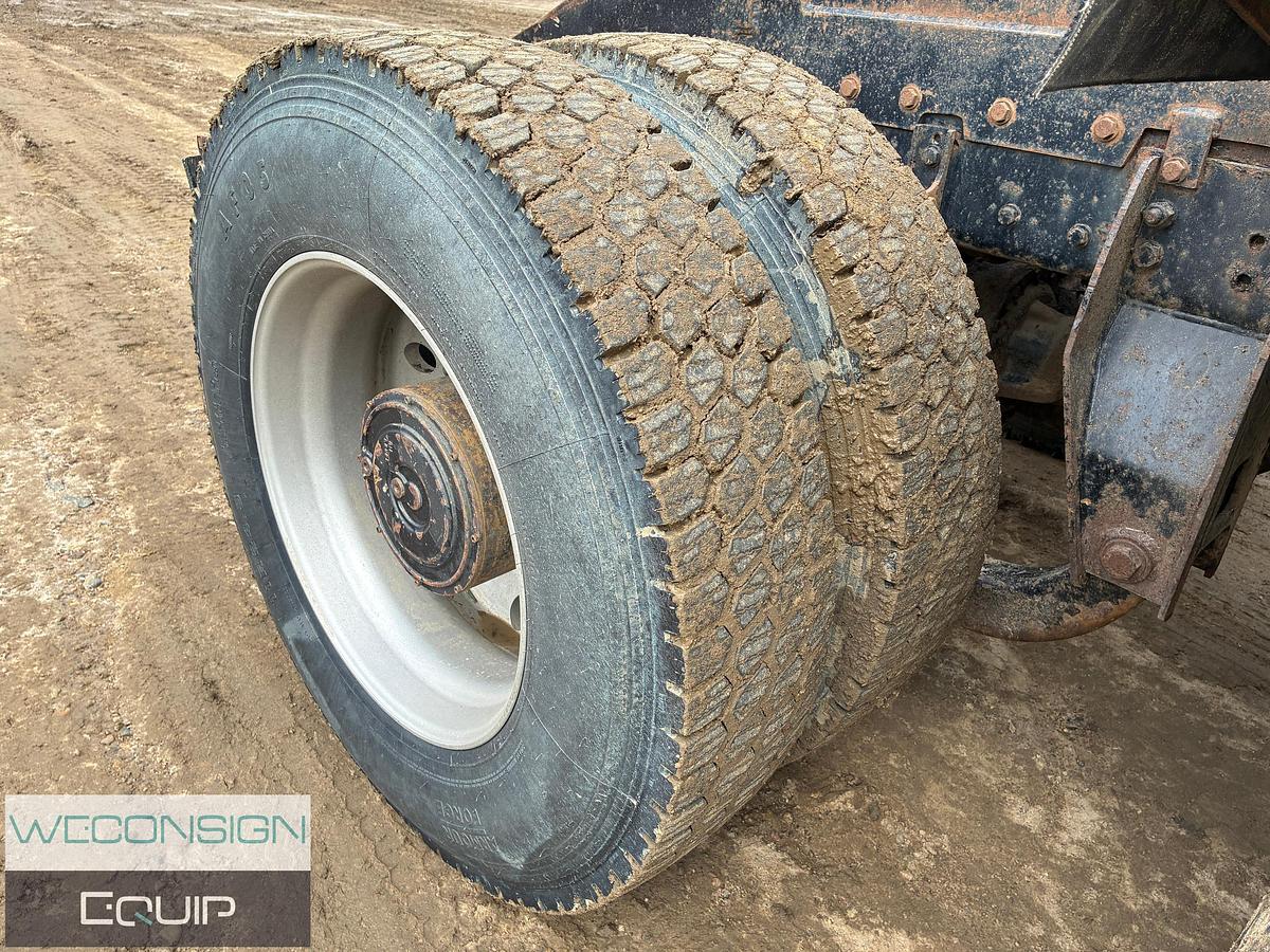 Used 2014 Kenworth C500 Winch Truck