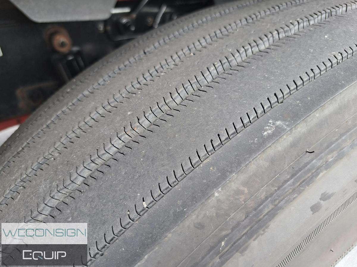 Used 2022 Peterbilt 389