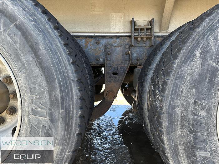 Used 2012 Kenworth T800 Tri-Drive TC407 Tank Truck - #02042