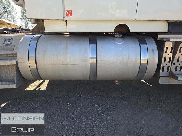 Used 2013 Volvo VNL TA Heavy Spec Tractor