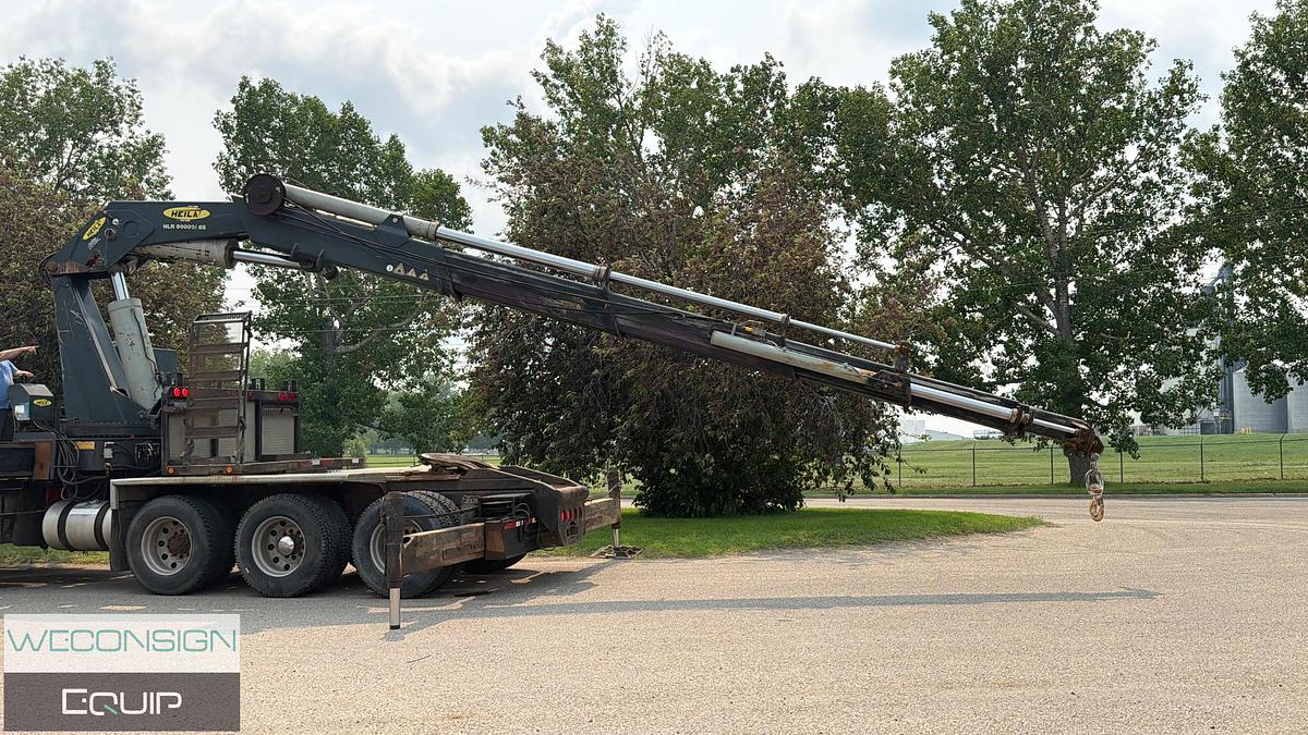 Used 2007 Freightliner FLD120SD 35 Ton Knuckle Boom Truck