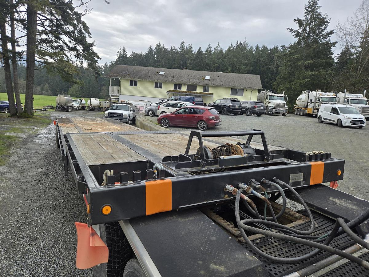 Used 2008 Ledwell Hydraulic Tilt Deck Equipment Trailer