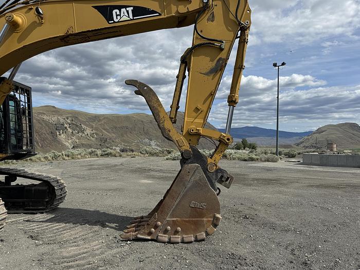 Used 2006 CAT 345CL Excavator