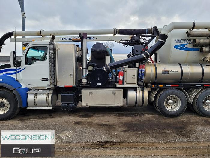 Used 2016 Kenworth T880 Hydro Excavator