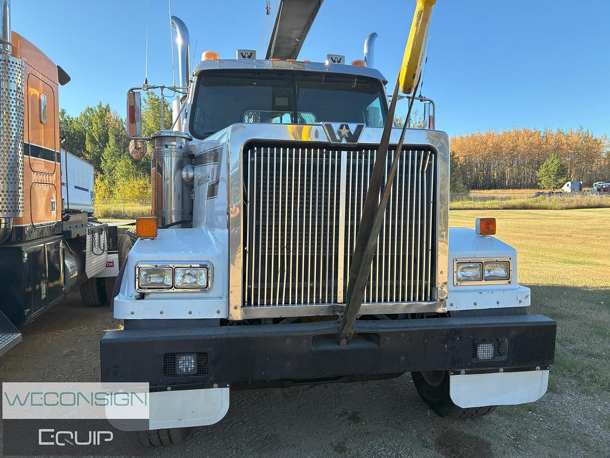 Used 1998 Western Star 4x6 Picker Truck