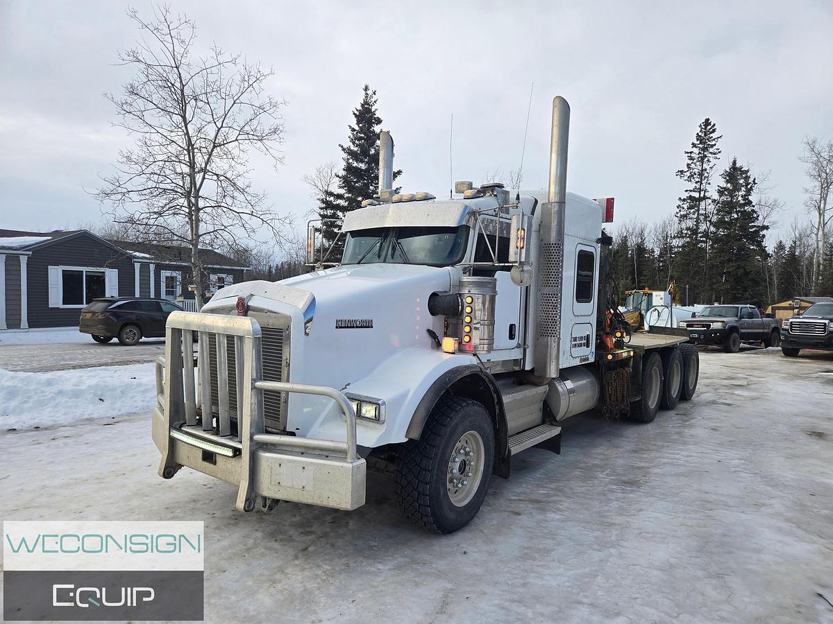Used 2013 Kenworth T800 Winch Truck