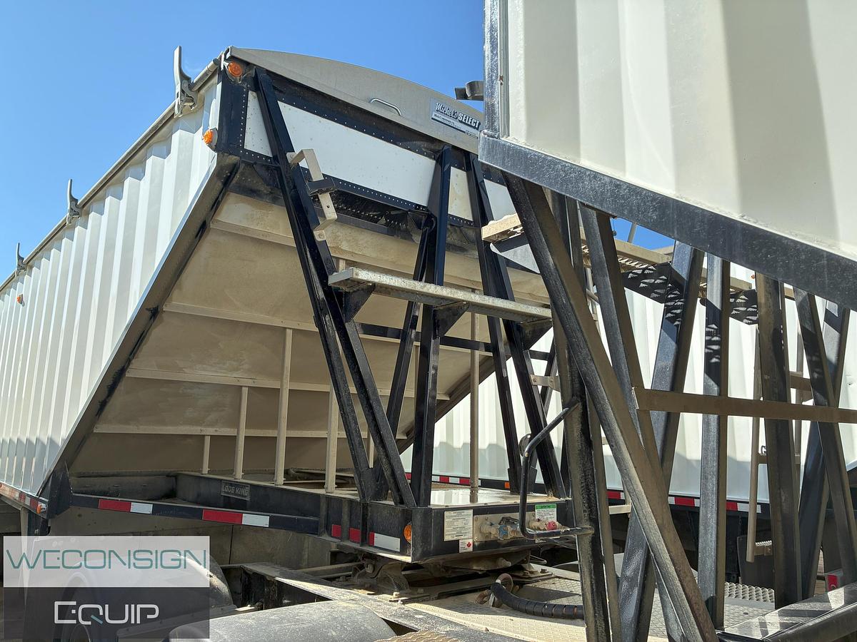 Used 2024 Lode King Super B Grain Trailer