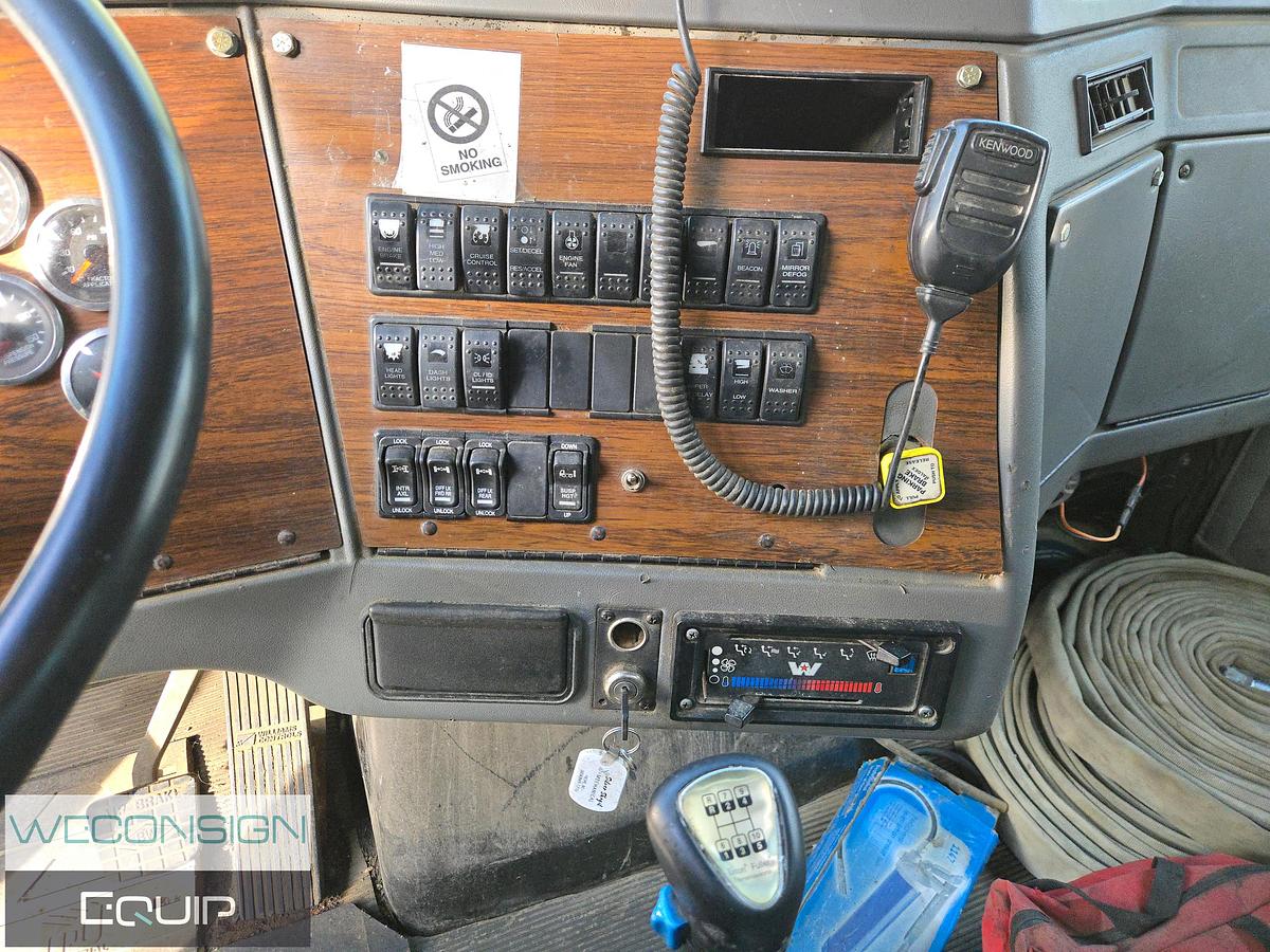 Used 1999 Western Star 5864S TA Water Truck